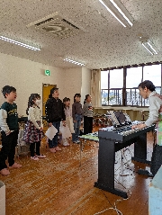 卒園児活動　～音楽を楽しみましょう♪～